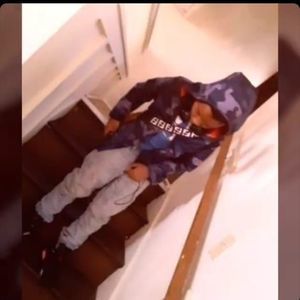 Meet your Posher, Nycholas